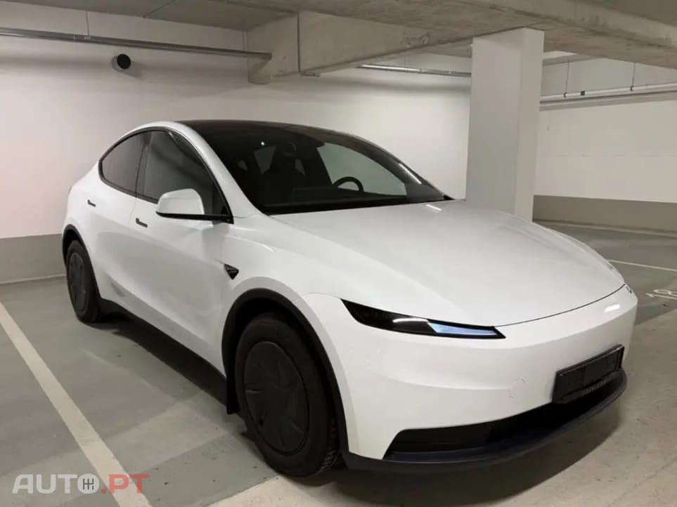 Tesla Model Y Tração Traseira