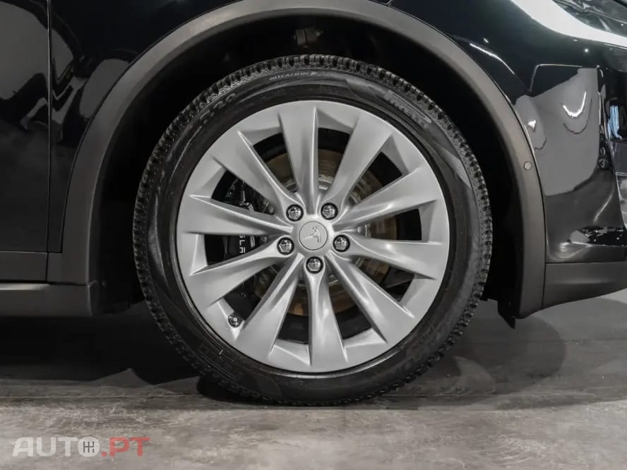 Tesla Model X 100D