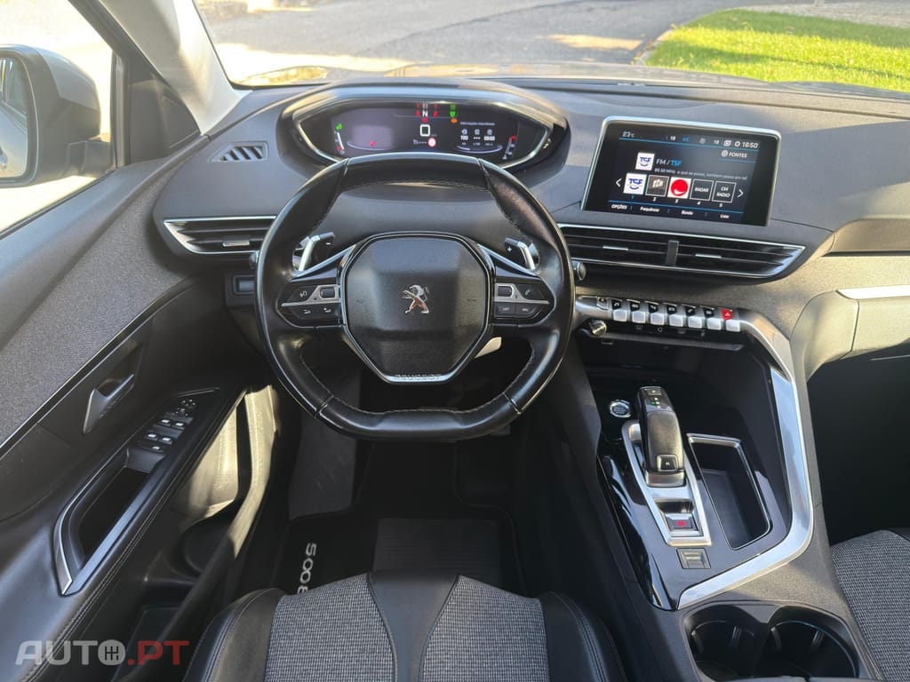Peugeot 5008 1.5 BlueHDi Allure Pack EAT8