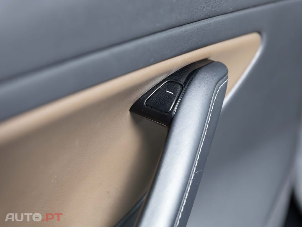 Tesla Model 3 Standard Range Plus RWD