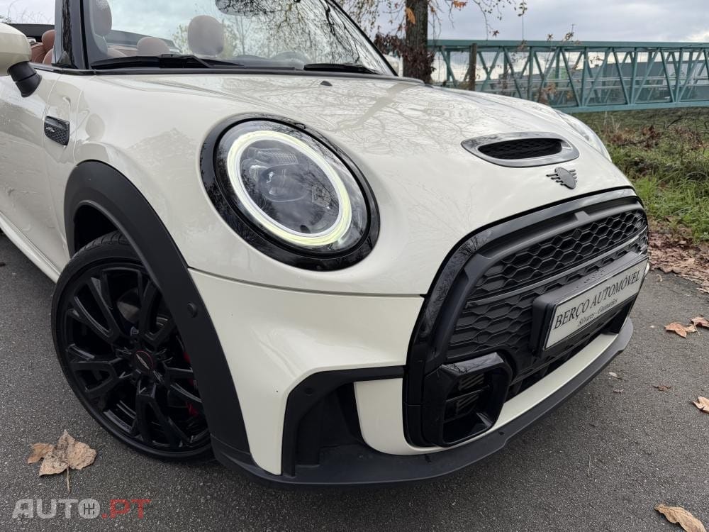MINI Cabrio John Cooper Works Premium P. JCW Plus