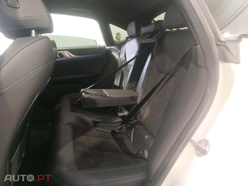 BMW i4 eDrive40 Desportiva M