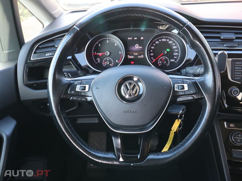 Volkswagen Touran R Line DSG