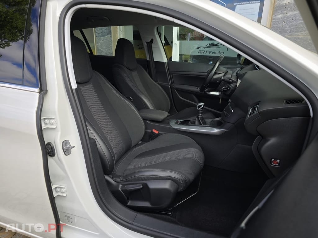 Peugeot 308 1.2 PureTech GT Pack