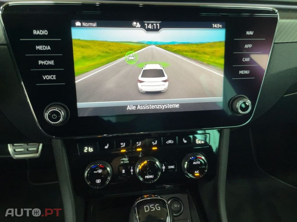 Skoda Superb Break I.V.A DEDUTIVEL 1.4 TSI Sportline iV AHK 