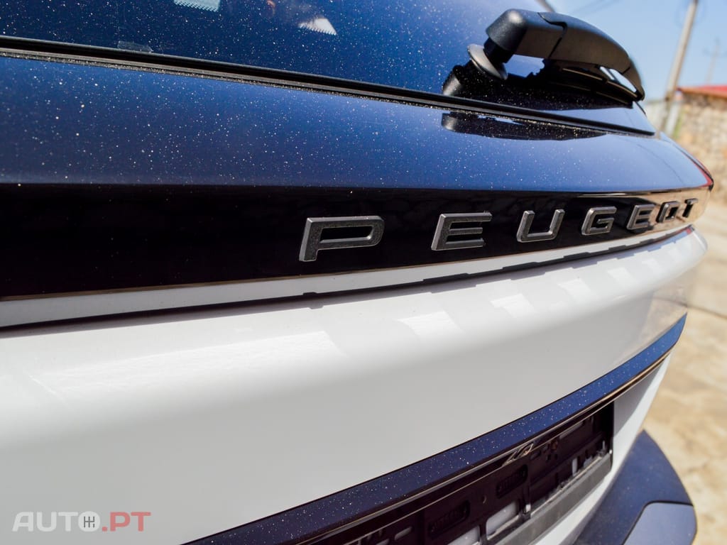 Peugeot 2008 PureTech 100 Stop&Start Allure Pack