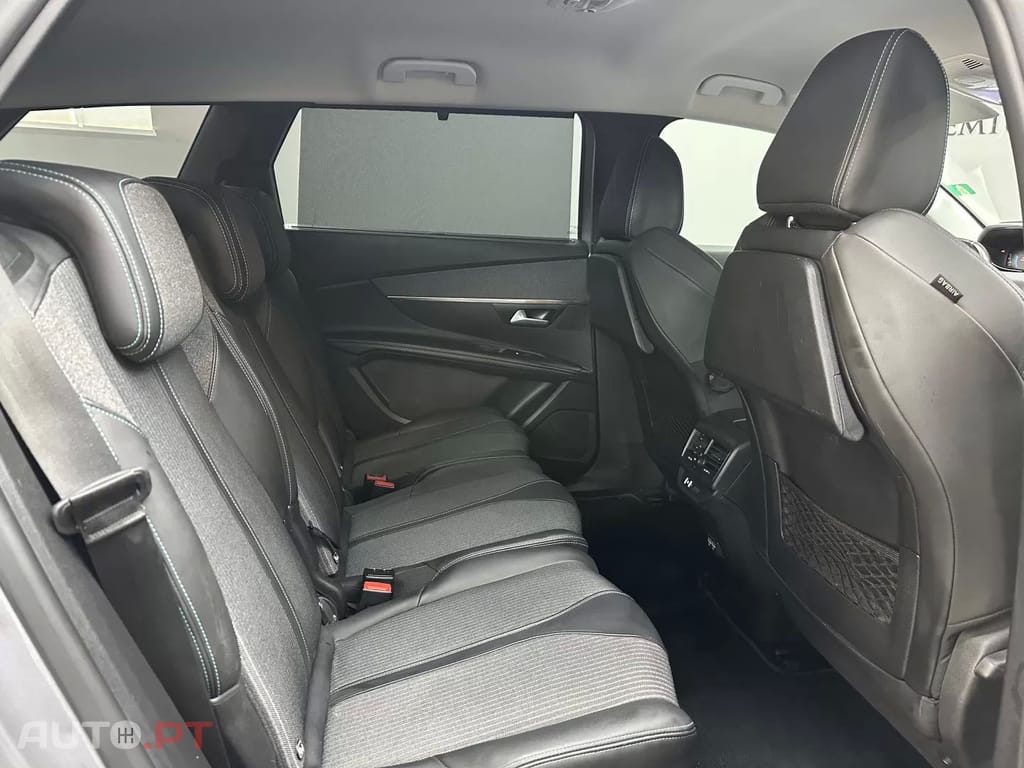 Peugeot 5008 1.2 PureTech Allure Pack