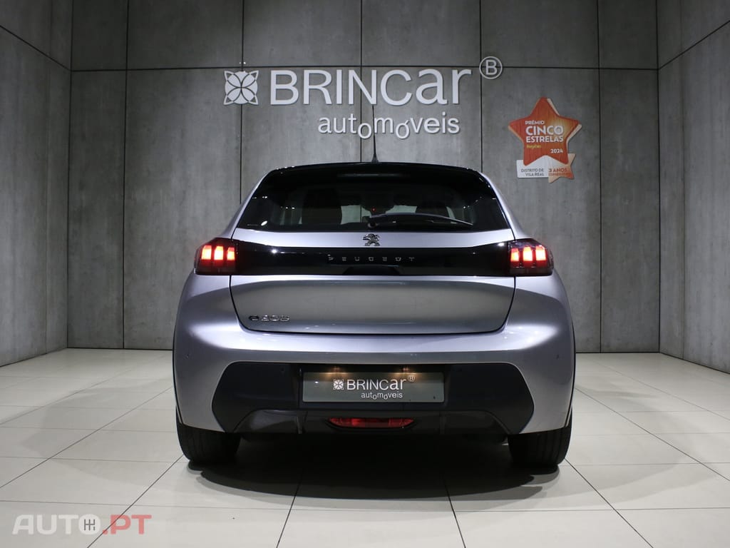 Peugeot E-208 50 kWh Allure Pack