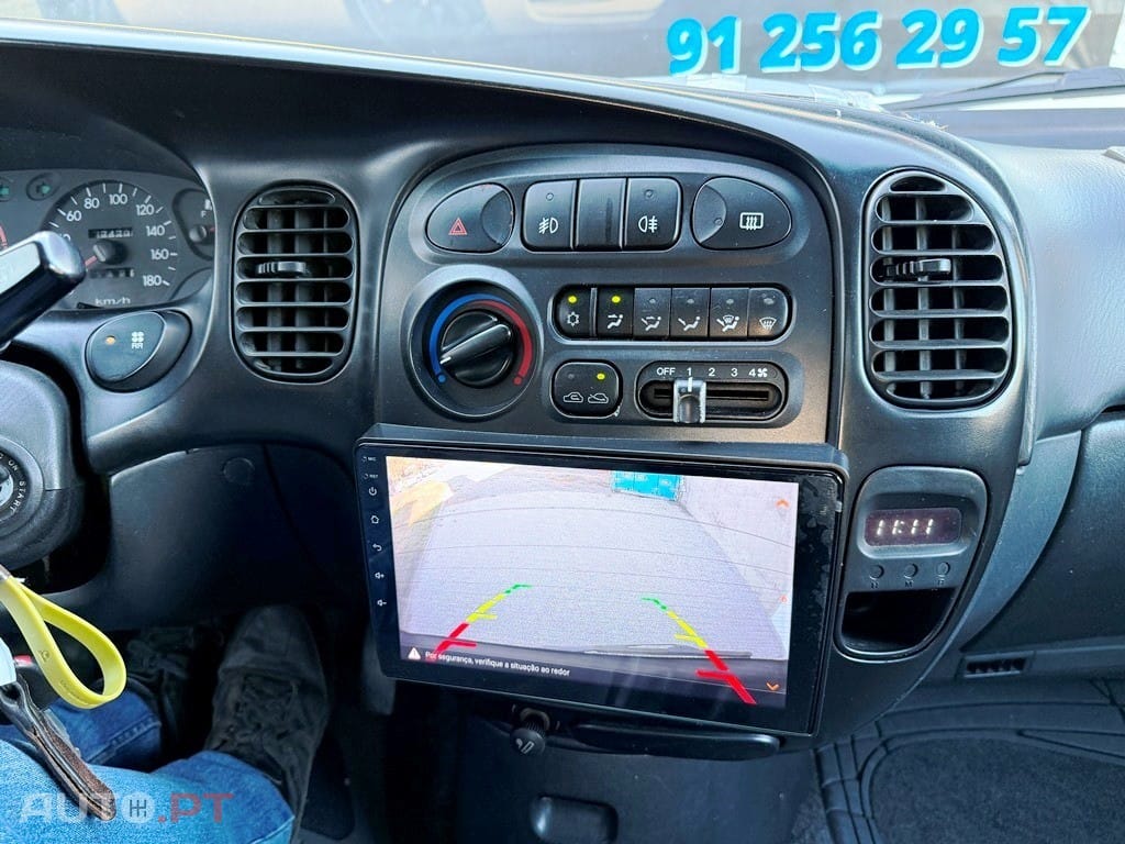 Hyundai H-1 Starex Confort AC