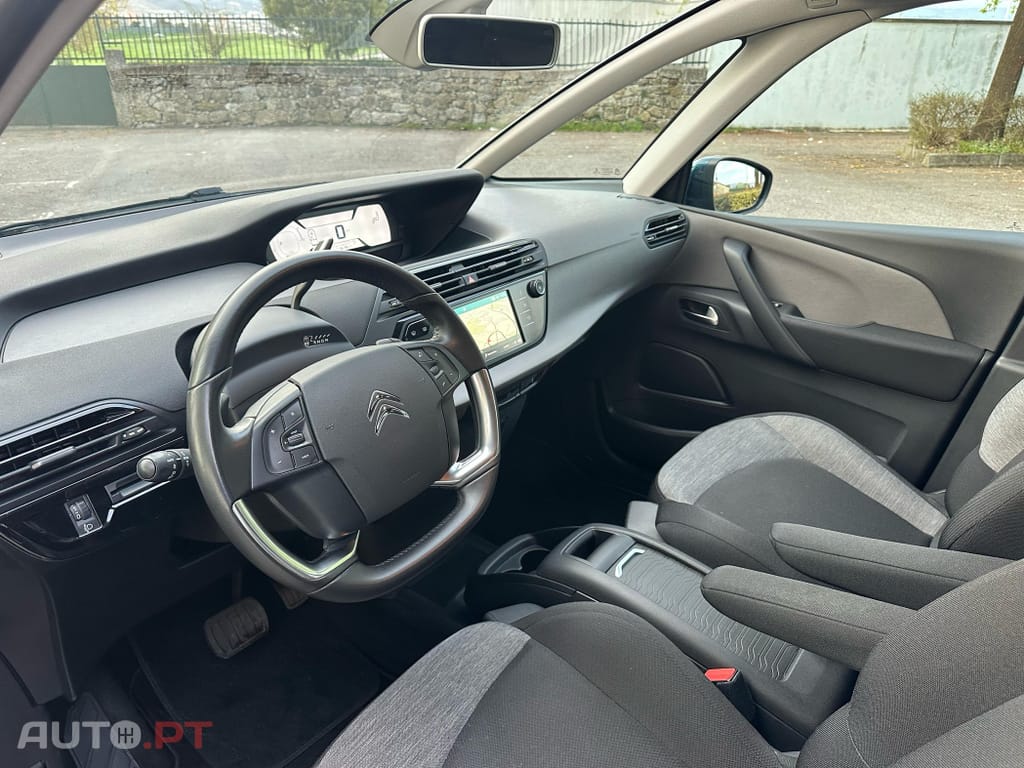 Citroen C4 SpaceTourer 1.2 PureTech Feel EAT8