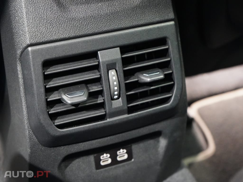 BMW 218 d Line Sport