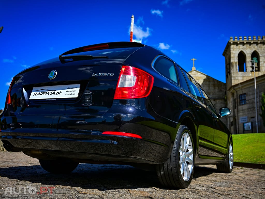 Skoda Superb Break 2.0 TDi Elegance 4x4