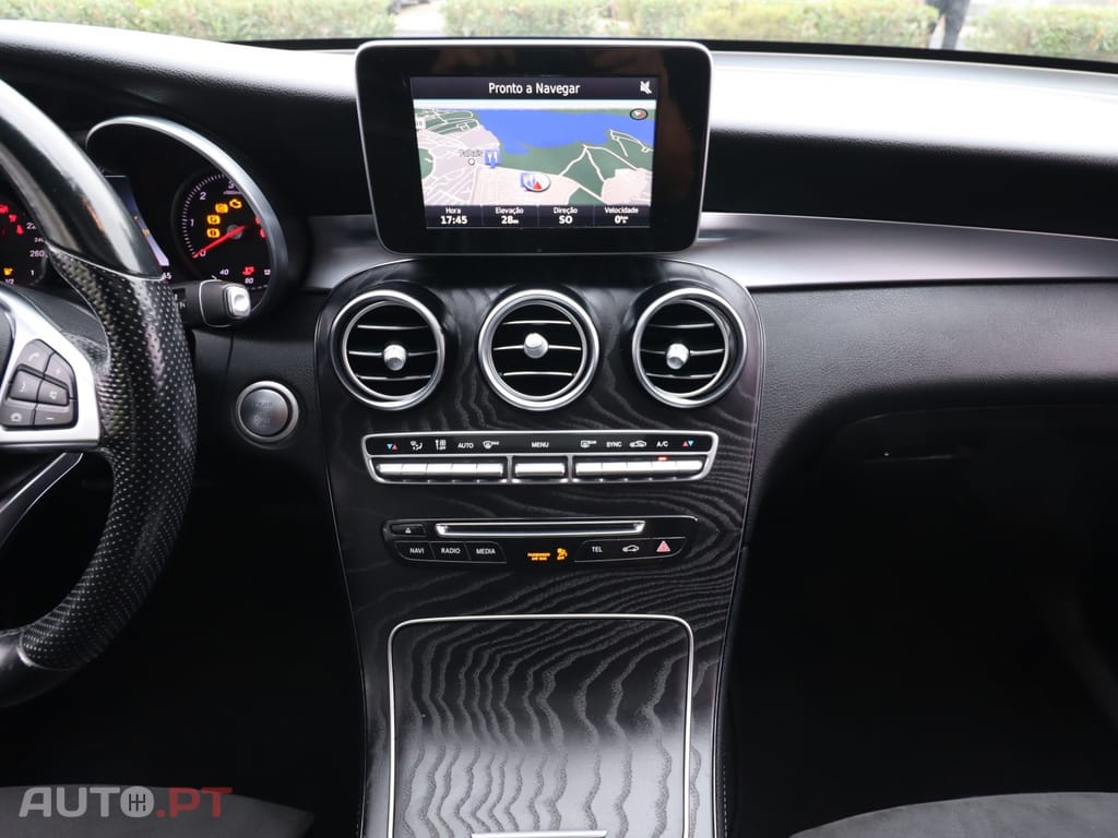 Mercedes-Benz GLC 220 d 4Matic 9G-TRONIC AMG Line