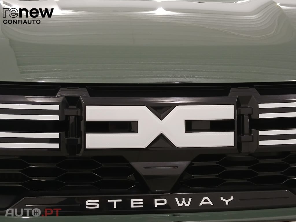 Dacia Sandero 1.0 TCe Stepway E