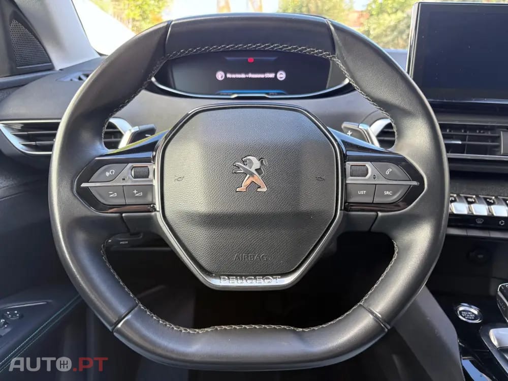 Peugeot 5008 1.2 PureTech Allure EAT8