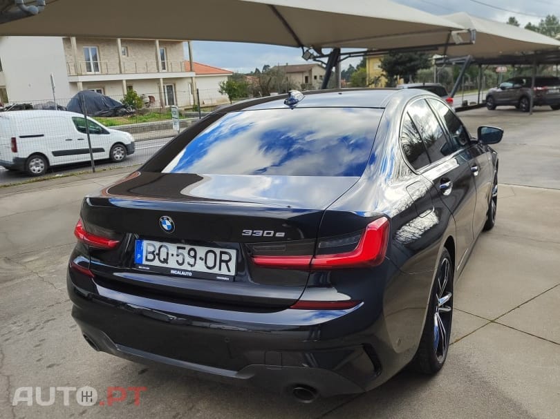 BMW 330 e Touring Pack M Auto