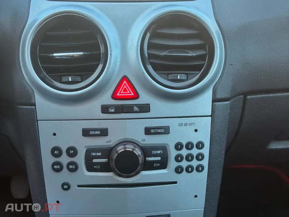Opel Corsa 1.2 Enjoy
