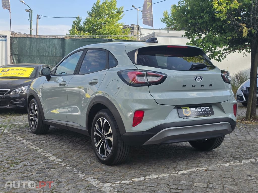 Ford Puma 1.0 EcoBoost MHEV Titanium