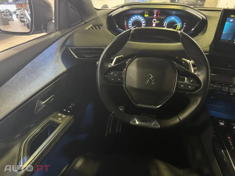 Peugeot 3008 1.6 Hybrid GT Pack e-EAT8