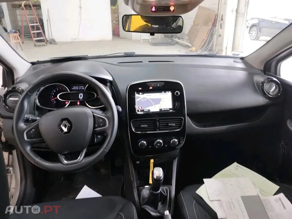 Renault Clio Sport Tourer 0.9 TCe Limited