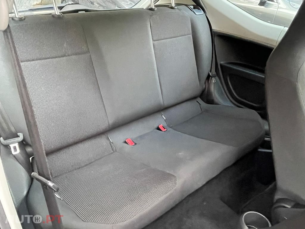 Volkswagen Up! UP! (BlueMotion ) BEATS