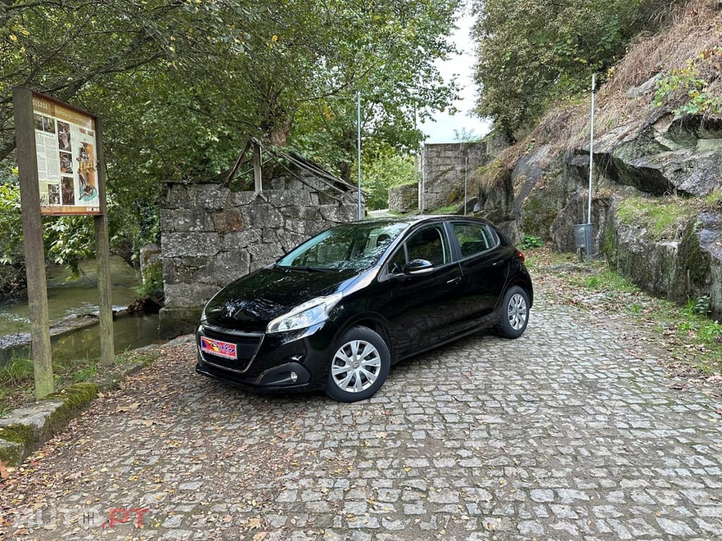 Peugeot 208 1.2 PureTech Style