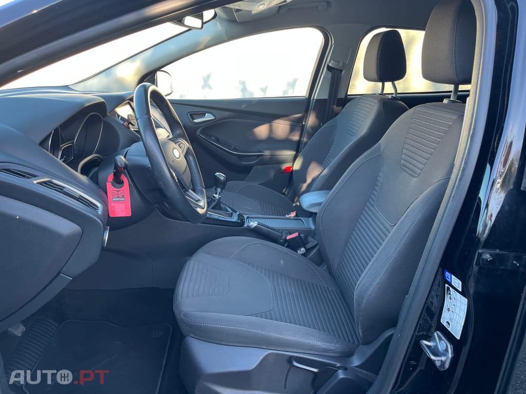 Ford Focus 1.0 SCTi Titanium