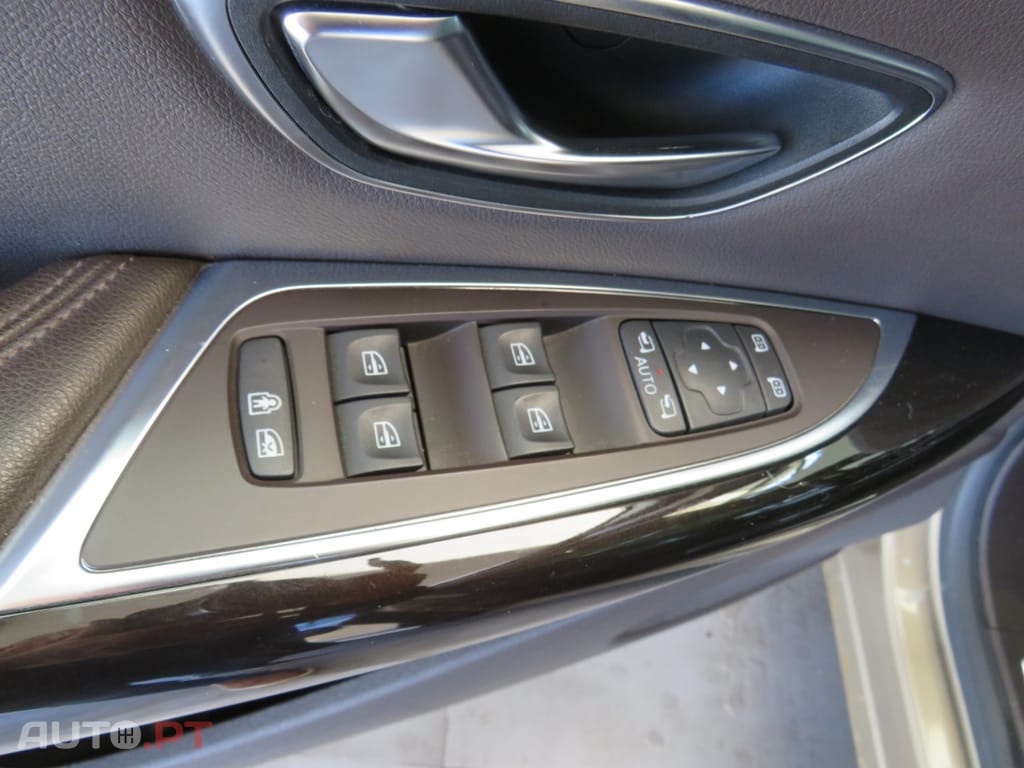 Renault Espace 1.6 dCi Zen EDC