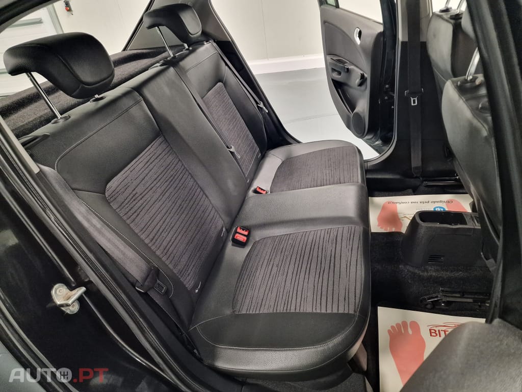 Opel Corsa ND
