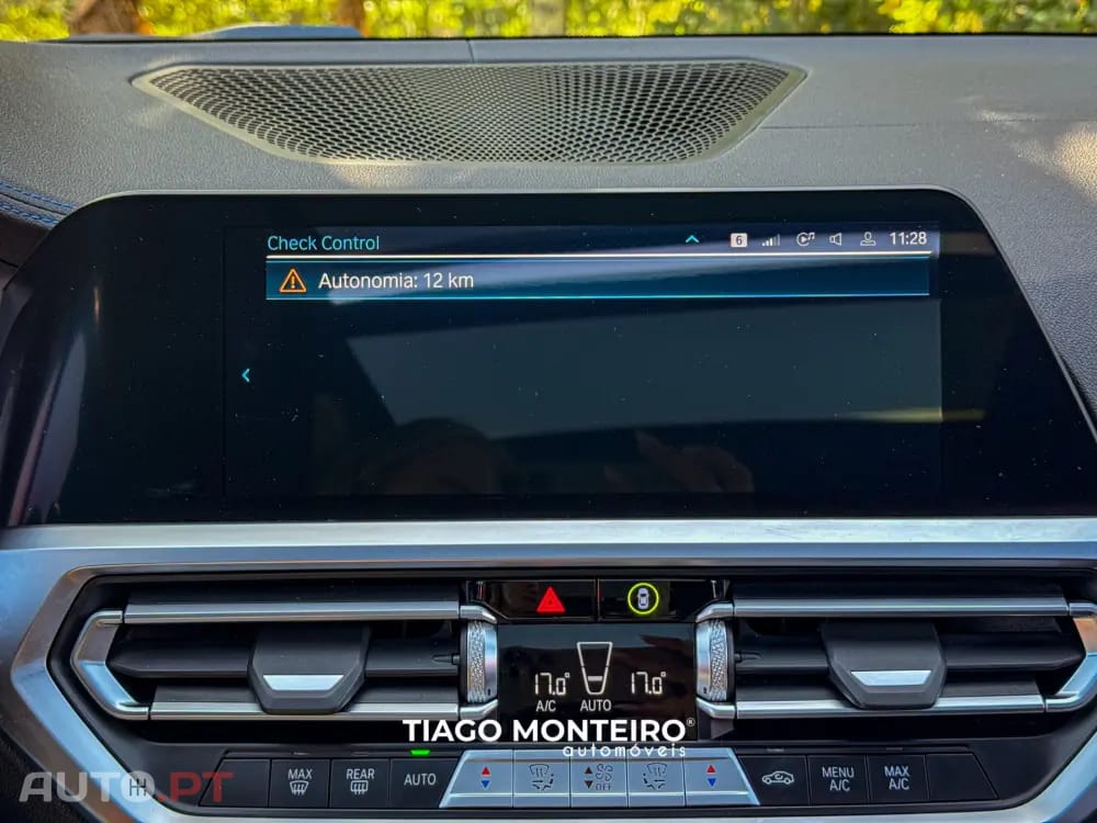BMW 330 e Pack Desportivo M Auto
