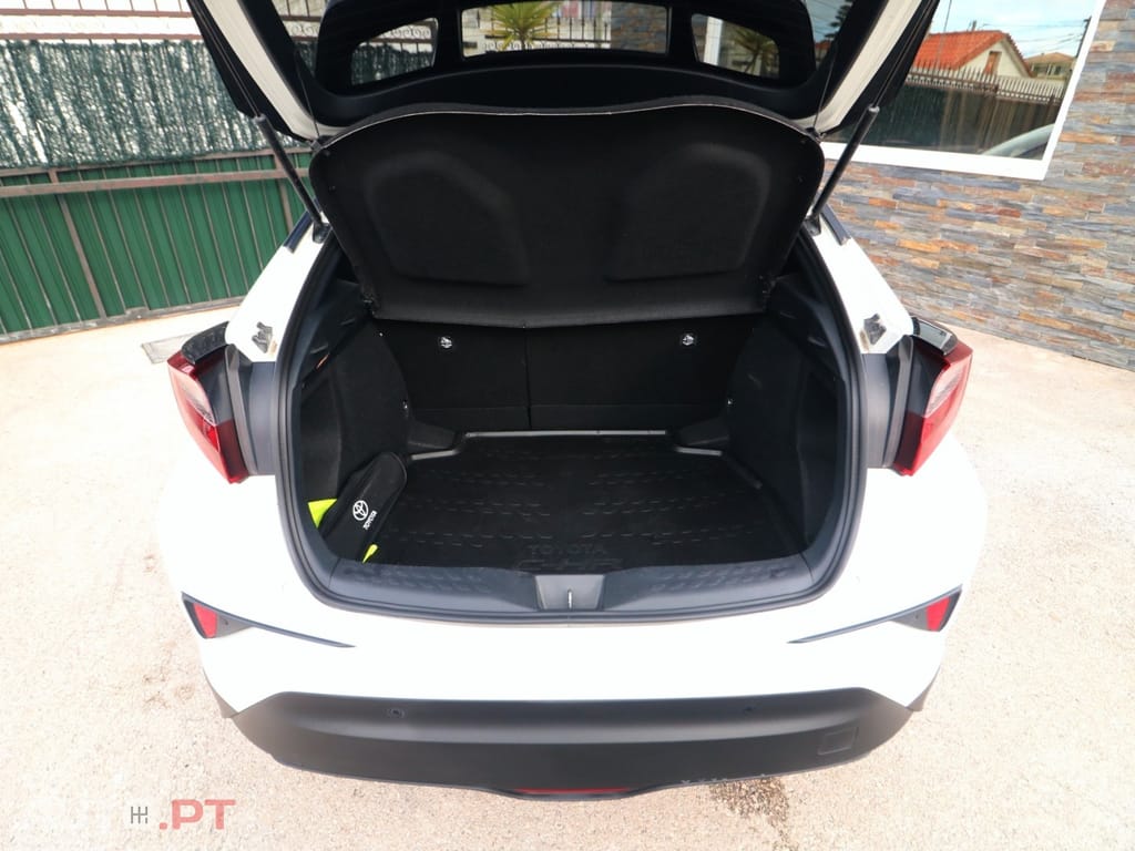 Toyota C-HR 1.8 Hybrid Exclusive+P.Luxury