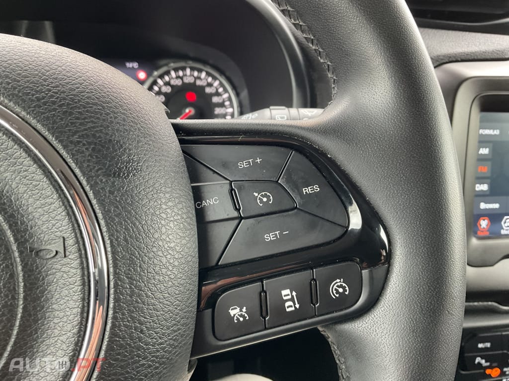 Jeep Renegade 1.0 T Night Eagle