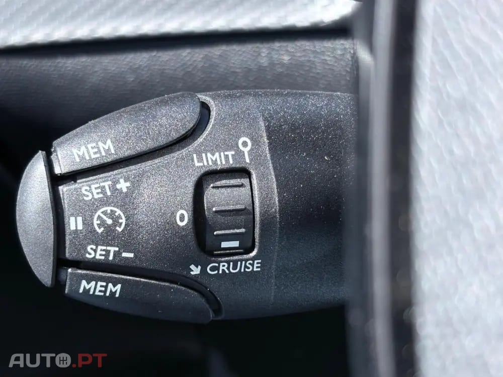 Peugeot 208 1.2 PureTech Active Pack