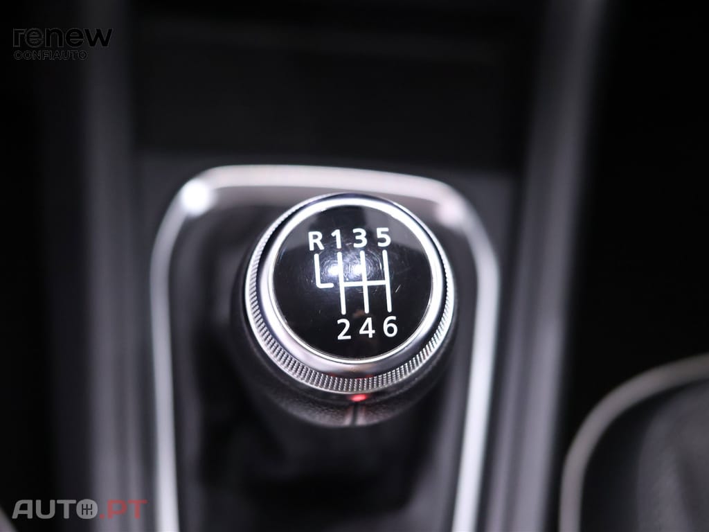 Renault Captur 1.0 Tce Techno Bi-Fuel — fotografia 17