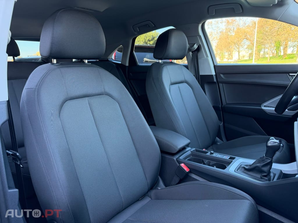 Audi Q3 35 TDI S tronic