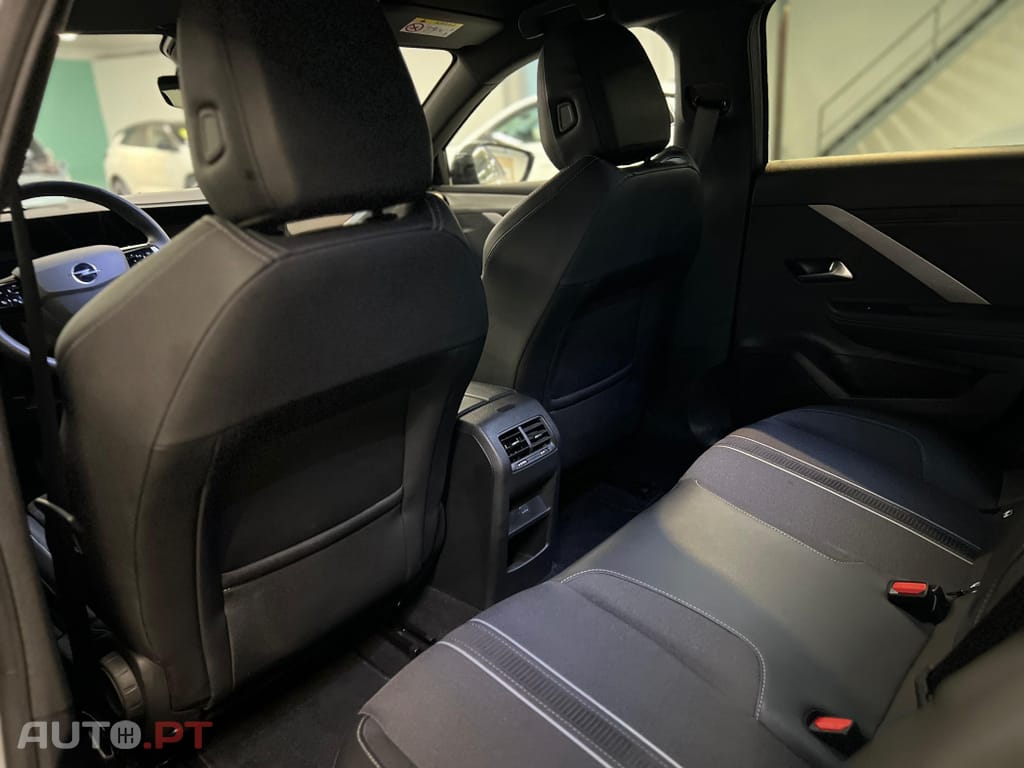 Opel Astra Sports Tourer 1.2 T GS Aut.