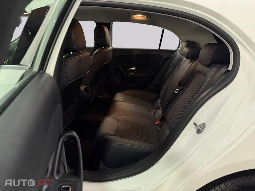 Mercedes-Benz A 250 STYLE I.V.A DEDUTIVEL