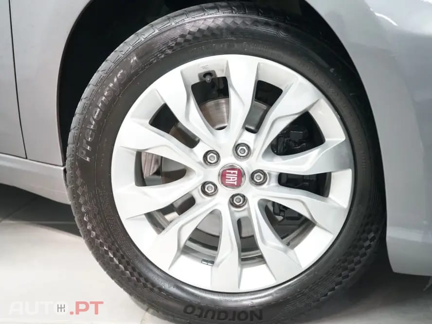 Fiat Tipo 1.3 M-Jet Lounge