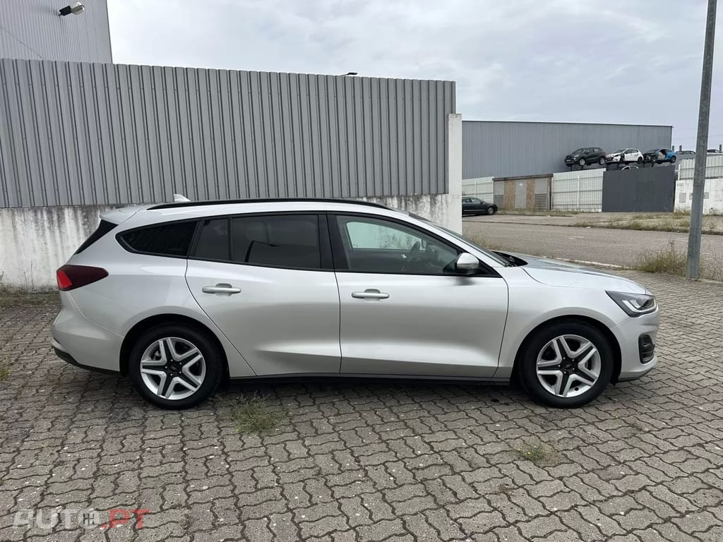 Ford Focus SW 1.0 EcoBoost Connected