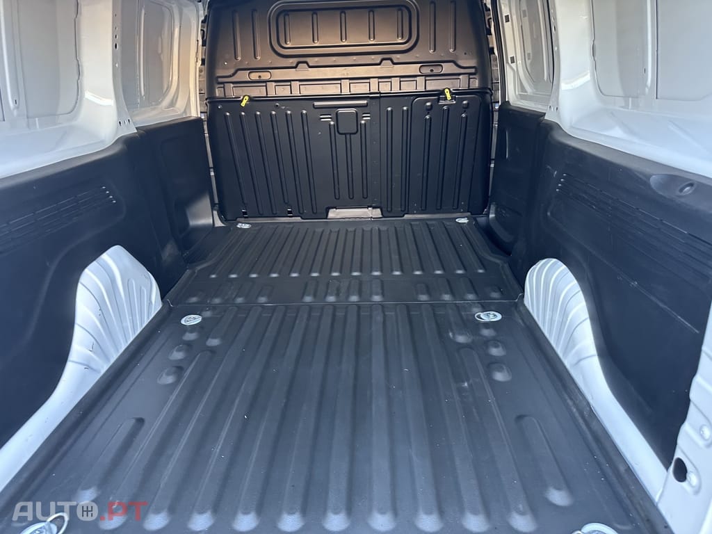 Peugeot Partner 1.5 BlueHDi Pemium Longa