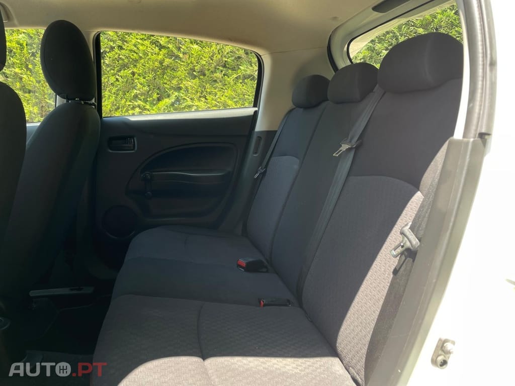 Mitsubishi Space Star Active
