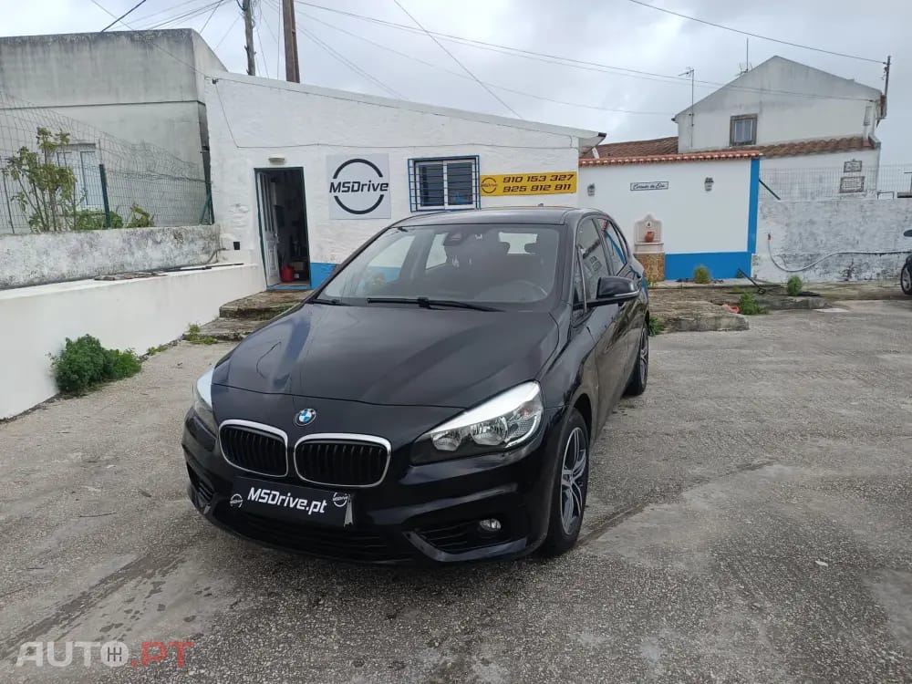 BMW 218 i Sport Line