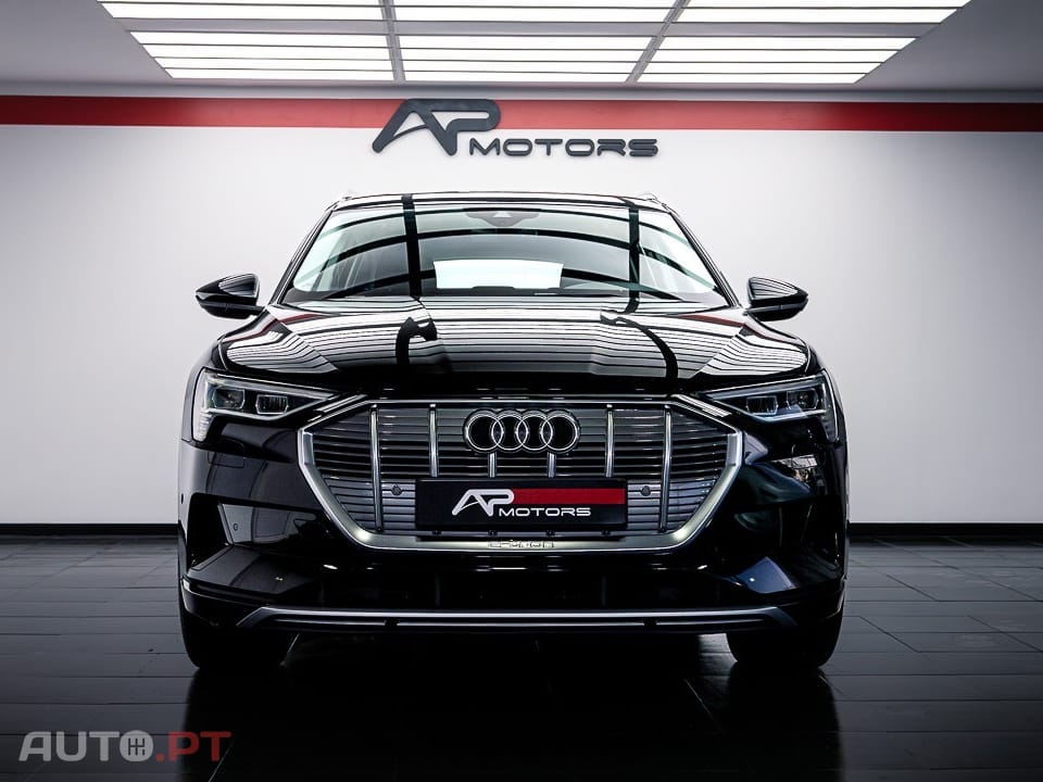 Audi E-Tron 50 quattro