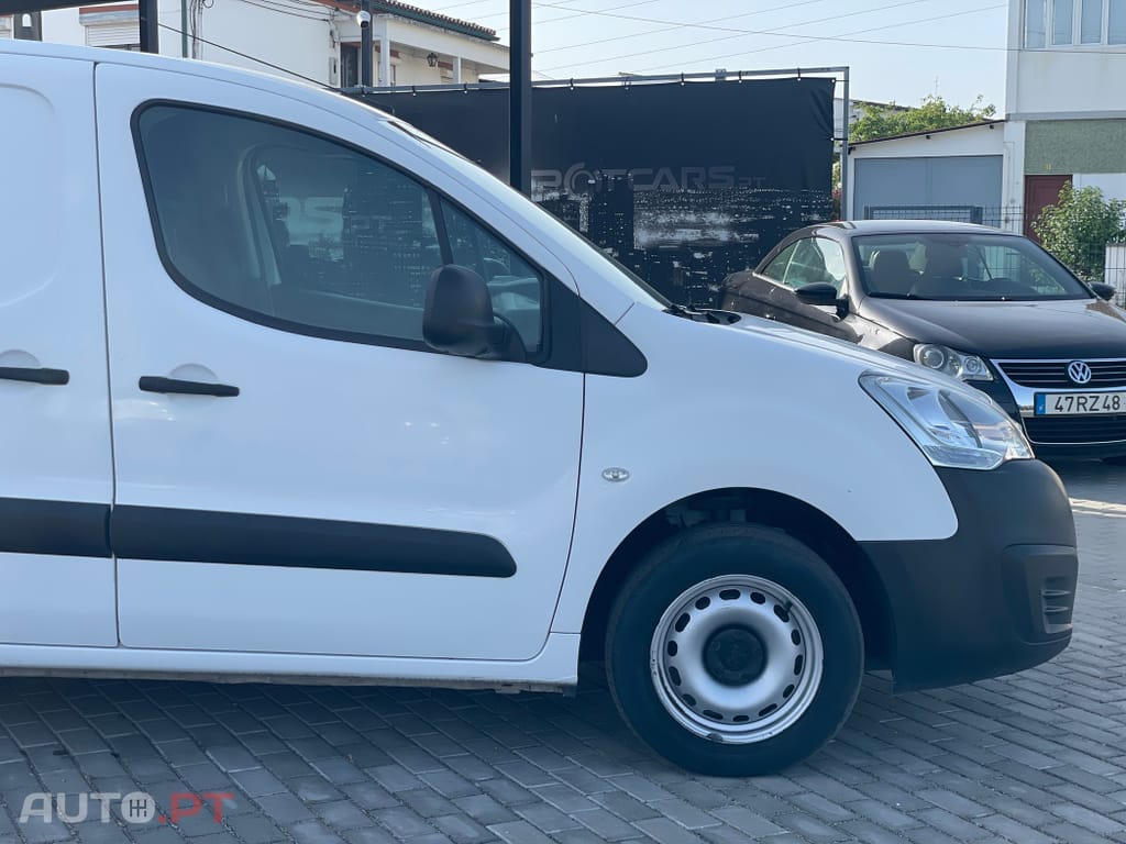 Peugeot Partner 1.6 BlueHDi L1 Premium 3L