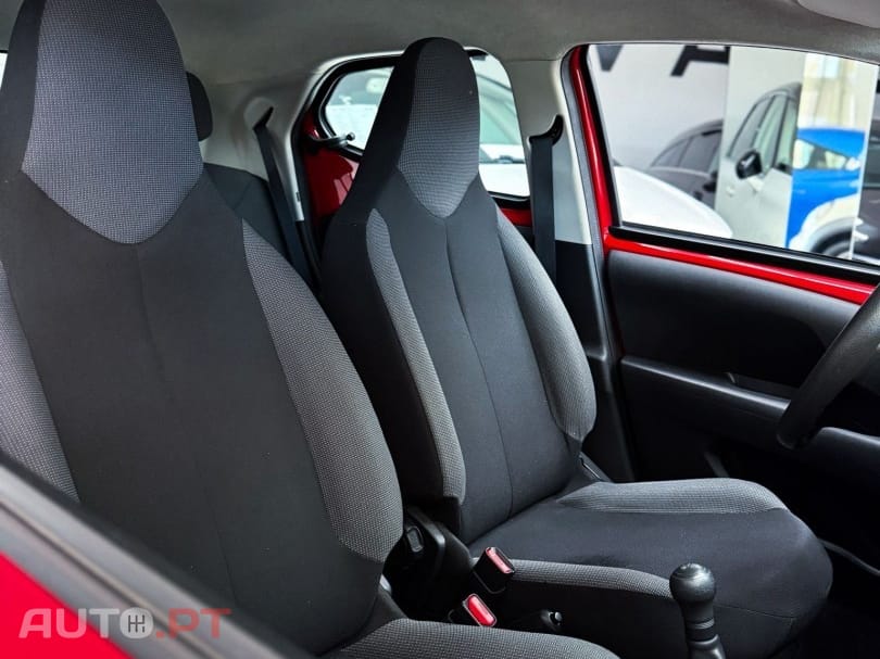 Toyota Aygo 1.0 X-Play