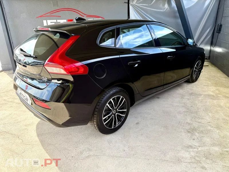Volvo V40 2.0 D2 Momentum