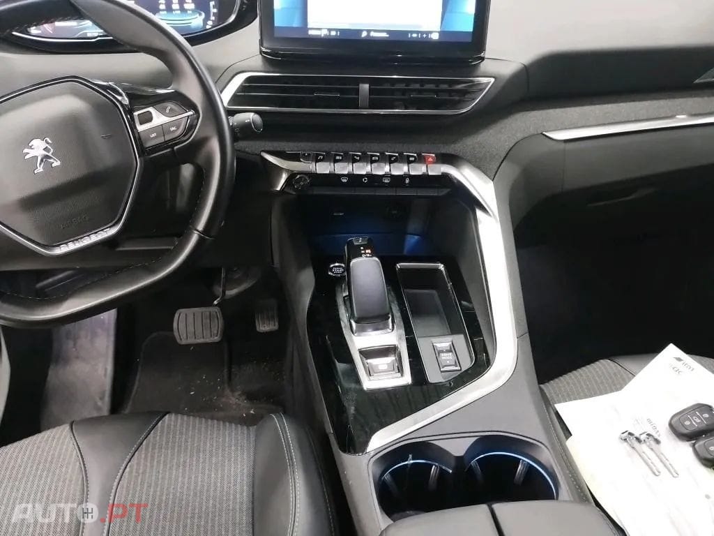 Peugeot 3008 1.6 Hybrid Allure Pack e-EAT8