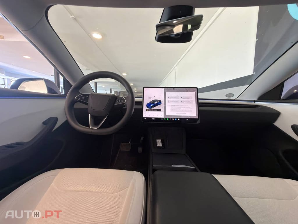 Tesla Model 3 Tração Traseira Premium