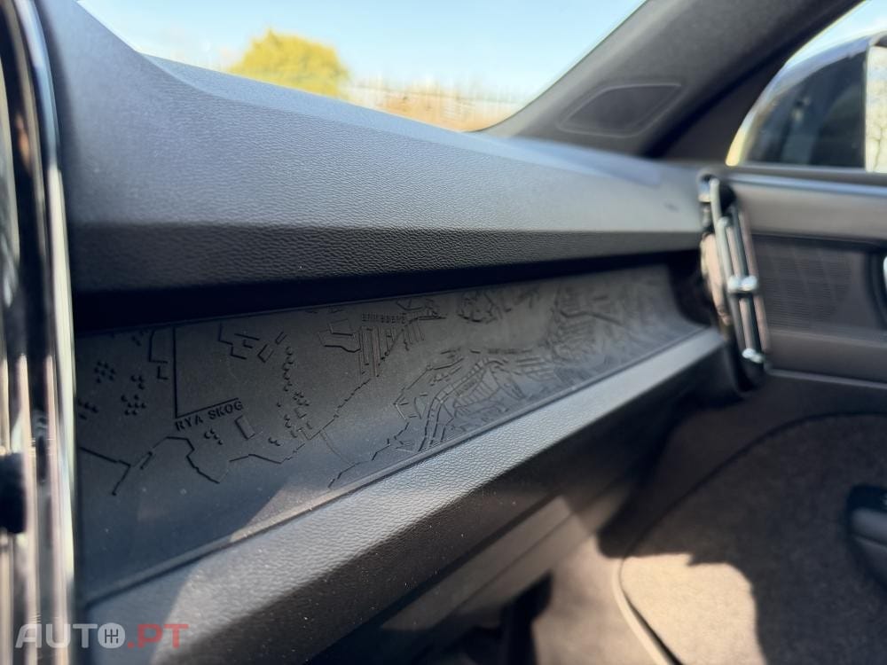 Volvo XC40 Recharge 69 kWh Single Motor Plus