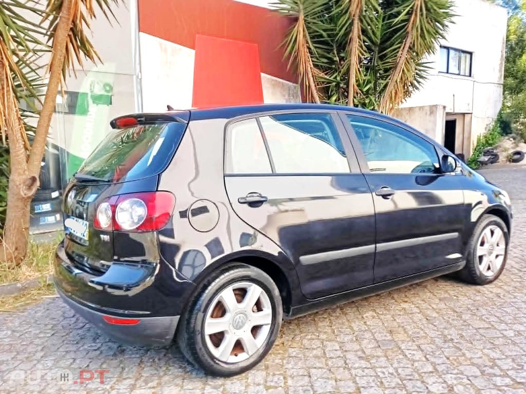 Volkswagen Golf Plus v 1.4 TSI 140cv Higline Nacional Ano: 2007 paga IUC antigo